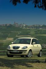 Lancia Ypsilon 2003 года